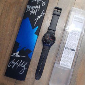 Touché amoré collection watch signed by the band vannen